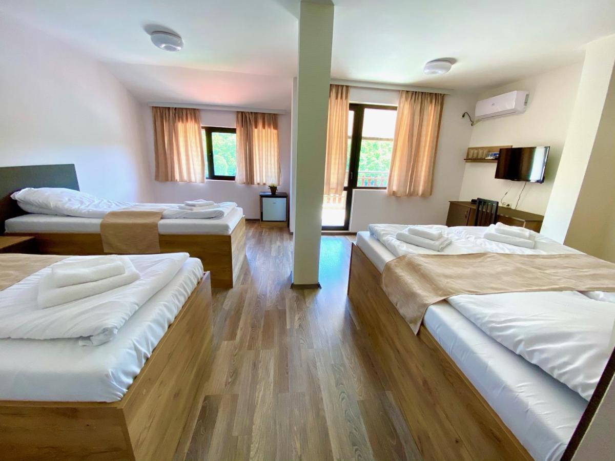 Tryavna Lake Hotel & Spa Экстерьер фото