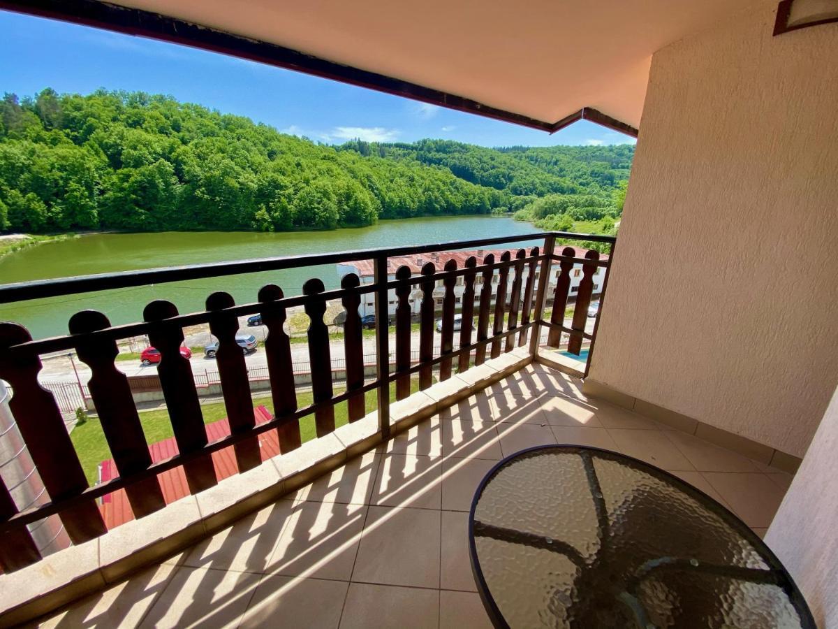 Tryavna Lake Hotel & Spa Экстерьер фото